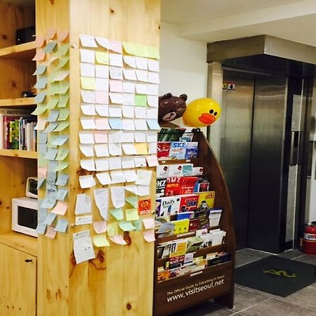 סיאול 24 Guesthouse Myeongdong Avenue מראה חיצוני תמונה