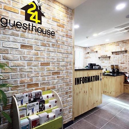 סיאול 24 Guesthouse Myeongdong Avenue מראה חיצוני תמונה